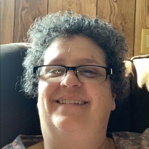 Meet your Posher, Lynn